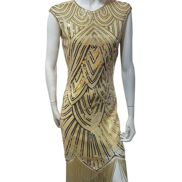 Glamorous Gold Sequin Midi Dress - Picture 5 of 8